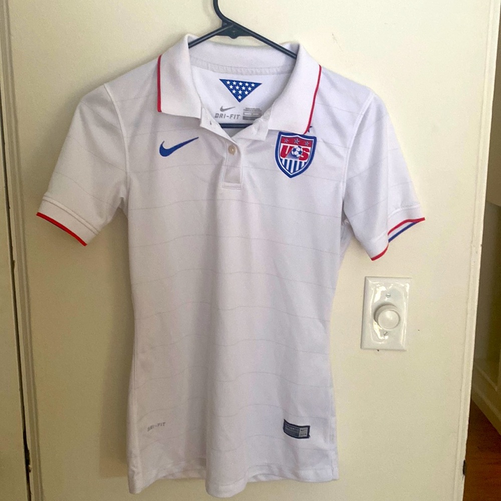 Nike 2014 Dri-Fit USA Home Soccer Jersey | women’s small